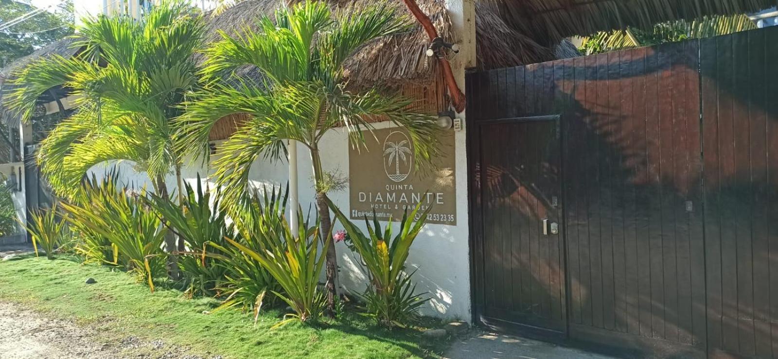 Quinta Diamante Hotel Barra Vieja Exterior photo